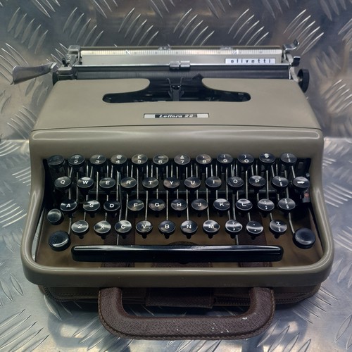 Olivetti lettera vintage - 22,