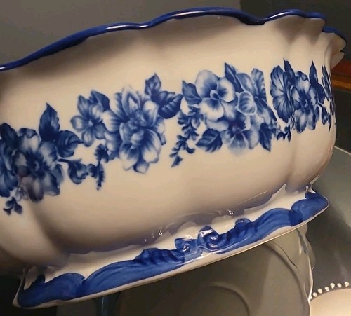 Vintage blue white floral - white,