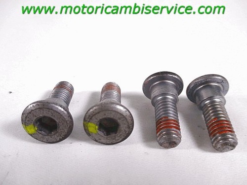 Rear disc brake screw set - rear,