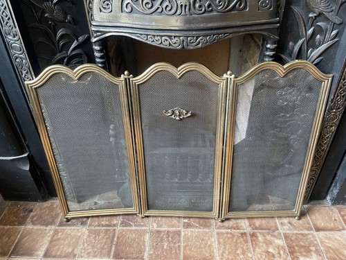Fabulous 1900s fireguard brass - fabulous,