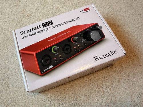 Focusrite scarlett 2i2 2x2 - focusrite, 3rd
