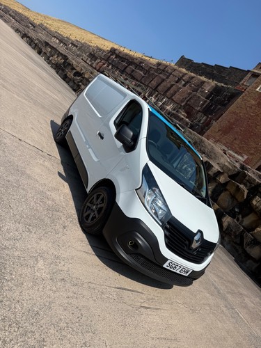 2017 renault trafic - 67,