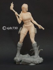 Lara Croft - crop top version