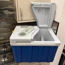 Halfords 40L DC/AC Electric