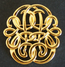 Vintage Large Gold Tone Brooch  Avon 60's Intertwining design, or necklace