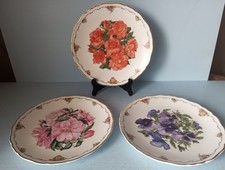 Royal Albert Collector Plates