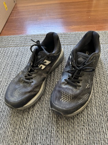 Used trashed men asics - trashed,