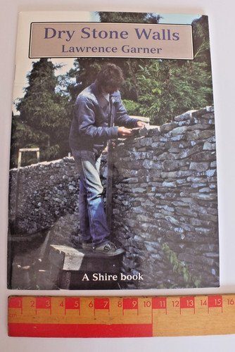 Dry stone walling - dry,