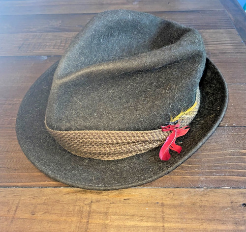 Vintage trilby hat marked 415 - hat,