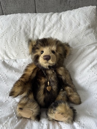 Charlie bears rhubarb and - -,