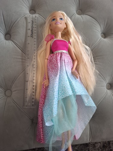Large barbie doll - large,