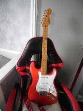 FENDER CLASSIC VIBE 50S STRATOCASTER