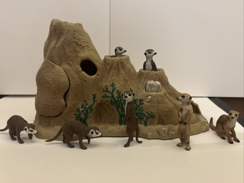 Meerkat mound plastic toy with - plastic,