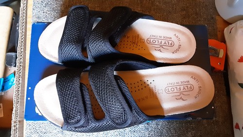 Right sandle left - 2,