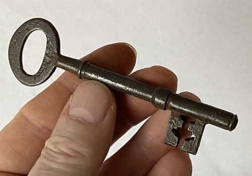 Large 10cm vintage antique - large, ~10cm