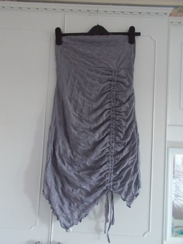 Urban outfitters size med - size,