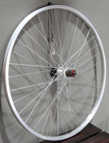 Raleigh 700c rear - raleigh,