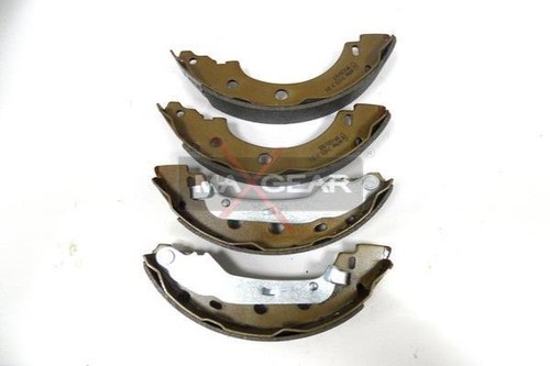 Brake shoe set for - brake, dacia