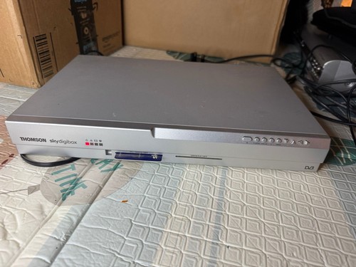 Thomson sky digibox silver - sky,