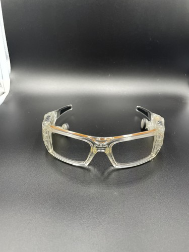 Oakley thump 1gb crystal - thump, 2.0