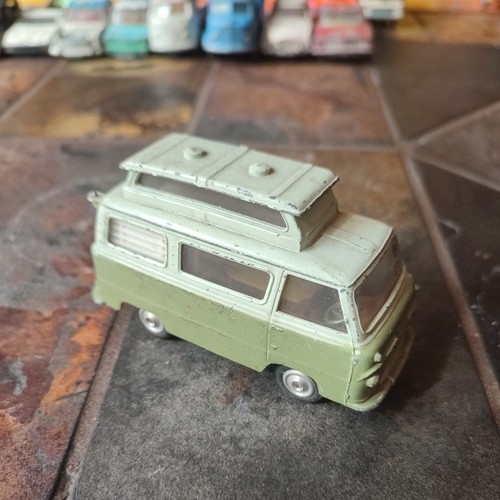 Vintage corgi toys 420 ford - no,