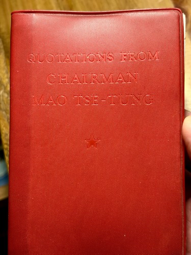 Chairman mao little - red, book