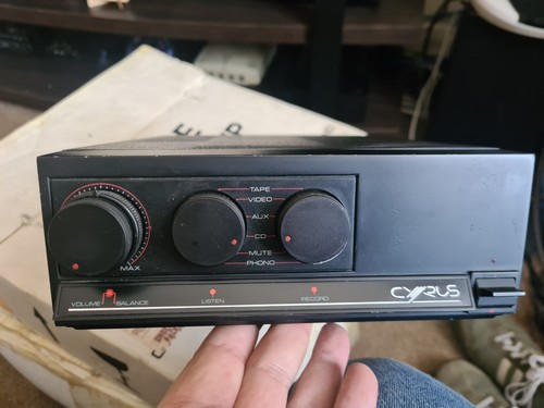 Cyrus one integrated amplifier - cyrus,