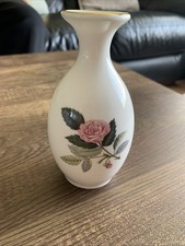 Wedgewood Hathaway Rose Bone