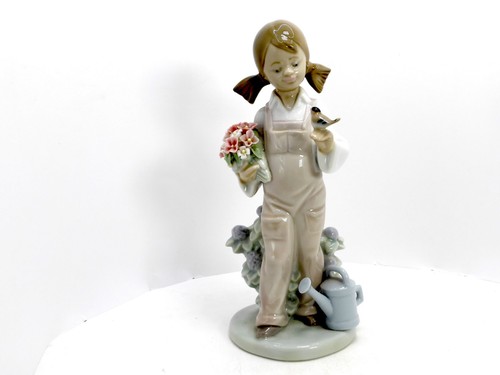 Lladro young girl with - girl,