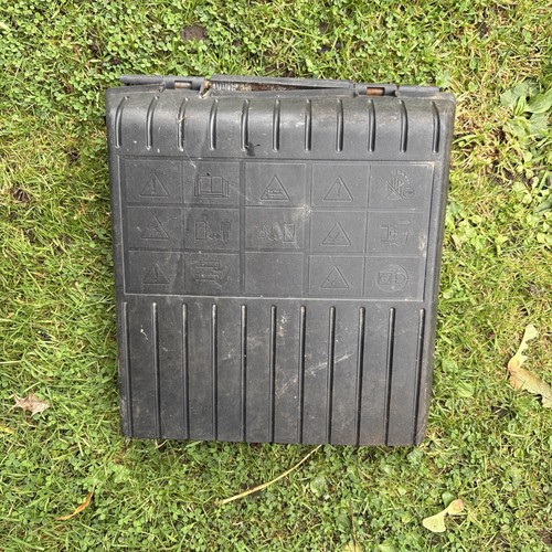 Mountfield grass flap cover - flap,