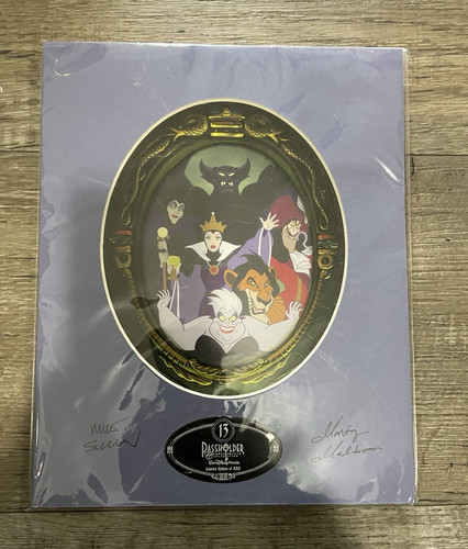 Disney villains passholder - disney,