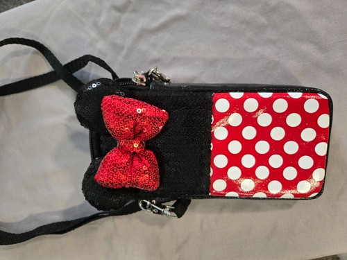 Disney parks tech sequined - disney, d-tech