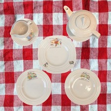 Vintage Childrens Tea Set