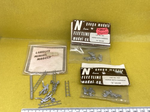 Gauge small figure job lot - figure,