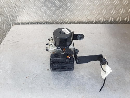 Volvo v40 abs - pump, module