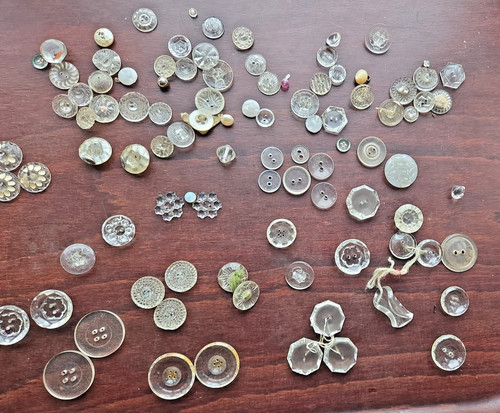 Joblot mainly clear vintage - mainly,
