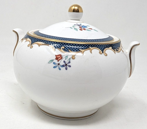 Wedgwood chartley squat lidded - chartley,