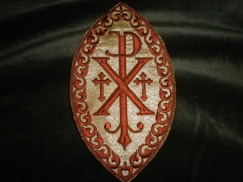Gold brown vestment - &,