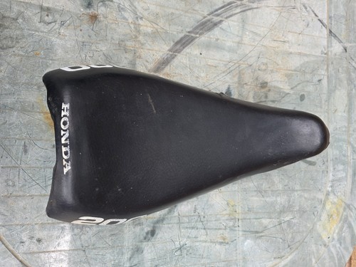 Honda tlr 200 - 200, saddle