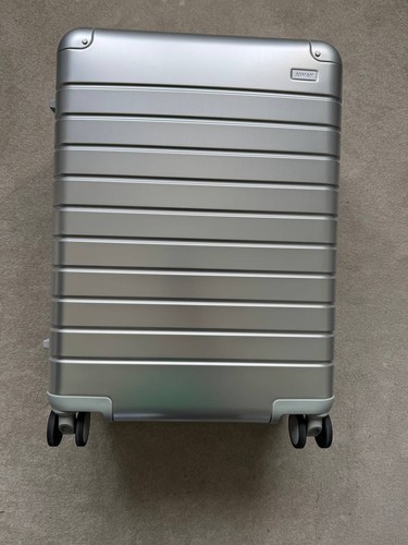 Away travel medium aluminum - travel,