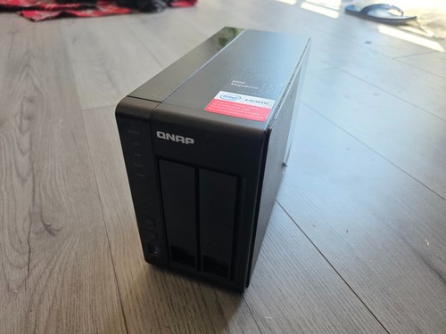 231p qnap bay nas - qnap,
