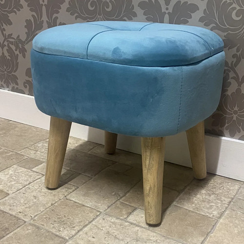 Comfortable blue velvet - comfortable,