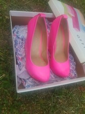 ALDO Hot Pink Wedges Size 3 