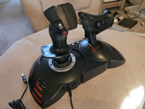 Thrustmaster flight hotas x - t-flight,