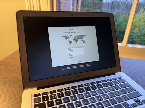Apple macbook air 256gb - macbook,