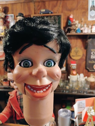 Pro style ventriloquist - style,