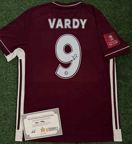Jamie vardy hand - vardy,