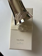 Vera Wang Infinity Kissing Bell Silverplated in Box