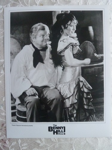 The benny hill - show, b/w