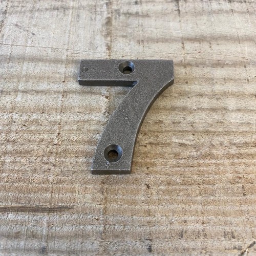 Cast iron numbers rustic - cast, '7'